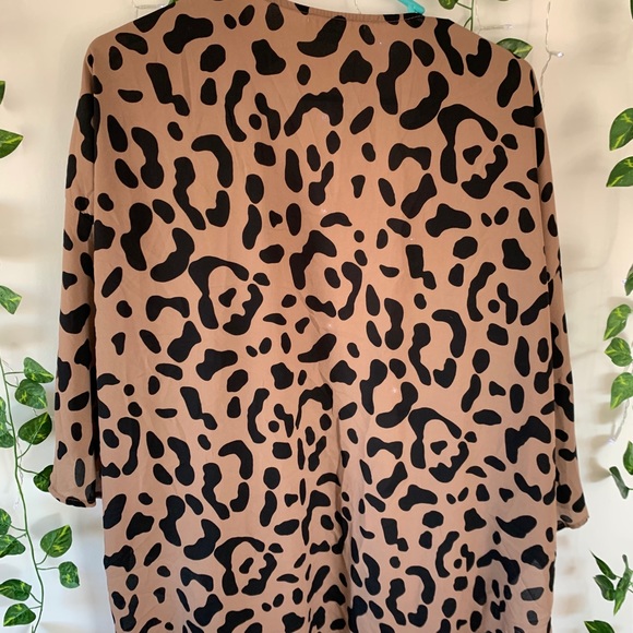 Cardigan - Picture 2 of 2